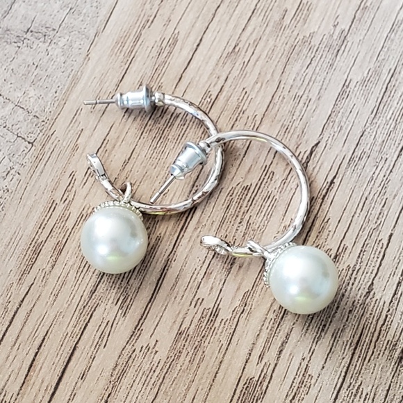 Origami Owl Jewelry - White pearl hoop earrings Origami Owl Jewelry - White pearl hoop earrings